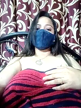 albelasummi702 online show from 01/14/25, 07:32