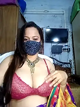 albelasummi702 online show from 01/18/25, 06:13