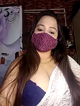 albelasummi702 online show from 11/15/25, 03:59