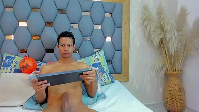 Snapshot of yayi_derek chatting on 10/26/25, 11:38 yayi derek online show from 10/26/25, 11:38