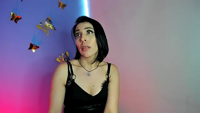 Snapshot of AdelleLennox_cg chatting on 01/13/25, 05:12 AdelleLennox cg online show from 01/13/25, 05:12