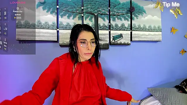 Snapshot of AdelleLennox_cg chatting on 02/23/25, 02:04 AdelleLennox cg online show from 02/23/25, 02:04