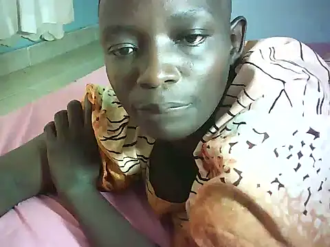 Snapshot of Sexy-BlackGold chatting on 02/18/25, 12:28 Sexy-BlackGold online show from 02/18/25, 12:28