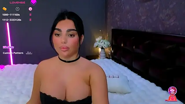 babyleilaa online show from 10/13/25, 07:47