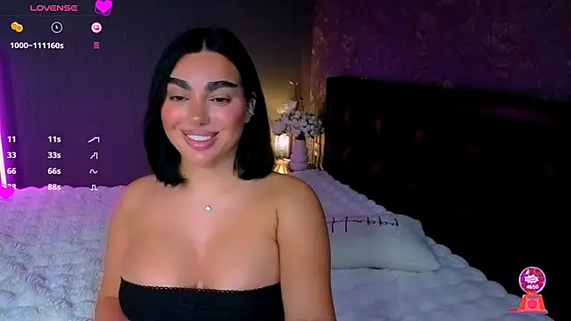 babyleilaa online show from 11/14/25, 10:51