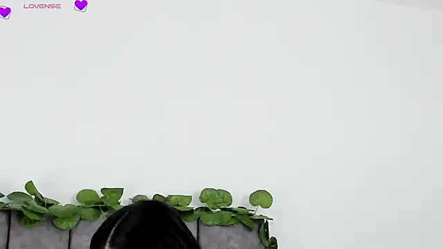 VeronicaTonu online show from 12/19/24, 06:12