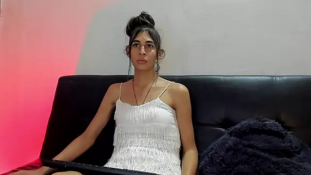 Snapshot of brenda_sofia2 chatting on 02/11/25, 04:24 brenda sofia2 online show from 02/11/25, 04:24