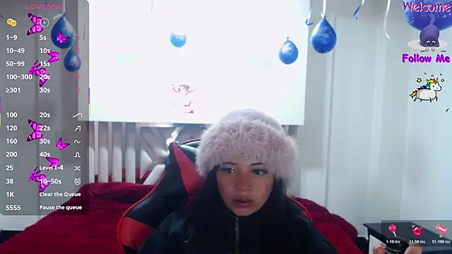 angelie 3 online show from 11/16/25, 10:32