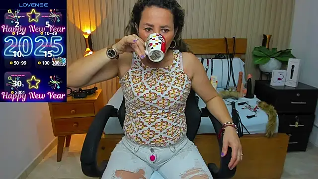 luciana ballesteros  online show from 01/13/25, 12:24