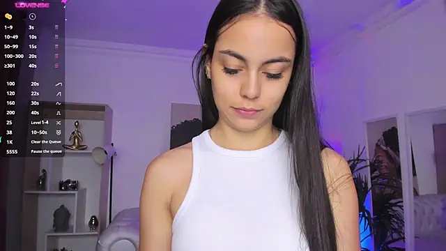 Snapshot of Aleejaa__ chatting on 02/05/25, 11:23 Aleejaa online show from 02/05/25, 11:23
