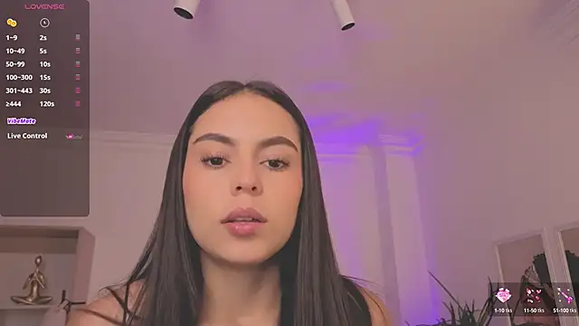 Snapshot of Aleejaa__ chatting on 09/24/25, 11:35 Aleejaa online show from 09/24/25, 11:35