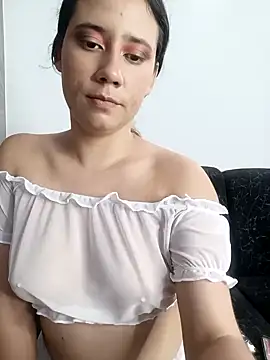 lovely kitt online show from 02/06/25, 10:00
