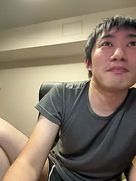 Snapshot of kentyken chatting on 10/15/25, 02:28 kentyken online show from 10/15/25, 02:28