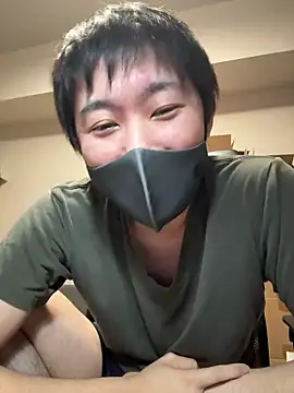 Snapshot of kentyken chatting on 10/16/25, 02:51 kentyken online show from 10/16/25, 02:51