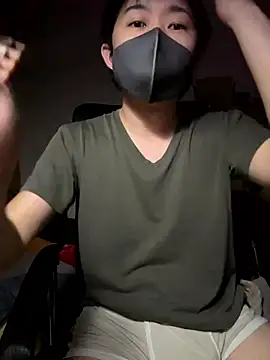 Snapshot of kentyken chatting on 10/18/25, 03:24 kentyken online show from 10/18/25, 03:24