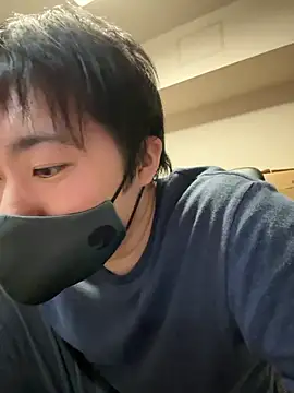 Snapshot of kentyken chatting on 10/28/25, 01:36 kentyken online show from 10/28/25, 01:36