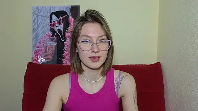 Snapshot of MalvinaBlum chatting on 01/11/25, 05:52 MalvinaBlum online show from 01/11/25, 05:52
