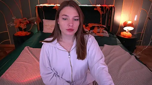 IceDanielles online show from 10/25/25, 12:34