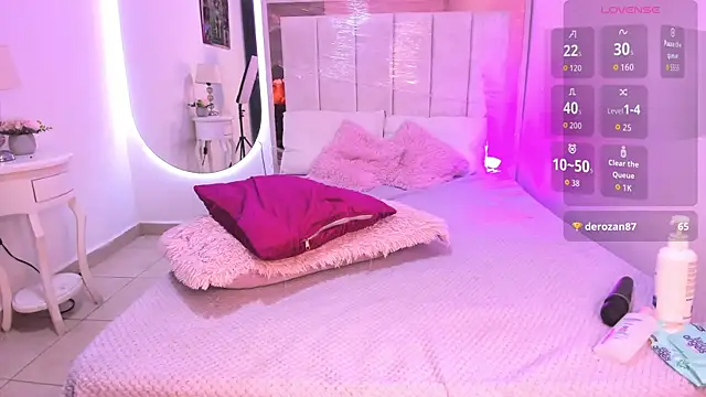 michelle madson  online show from 09/18/25, 02:35