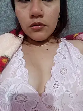 ZUCAAT online show from 11/15/25, 03:59