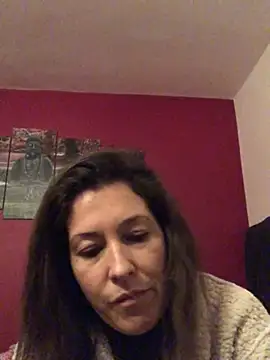 Lwhite1 online show from 12/30/24, 04:51