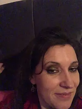 Lwhite1 online show from 01/03/25, 12:00