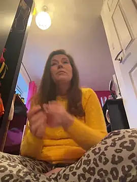 Lwhite1 online show from 01/12/25, 03:57