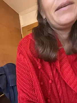 Lwhite1 online show from 10/03/25, 03:42