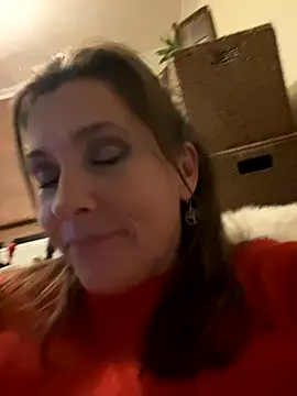 Lwhite1 online show from 10/04/25, 11:47