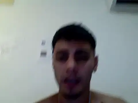 Snapshot of AronFoxx chatting on 12/26/24, 05:04 AronFoxx online show from 12/26/24, 05:04