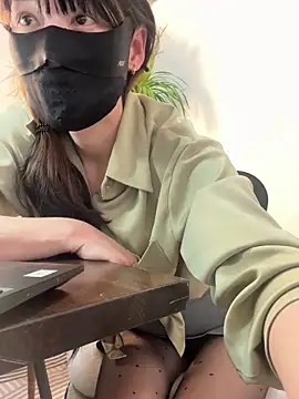 Snapshot of Annabody chatting on 03/10/25, 07:10 Annabody online show from 03/10/25, 07:10