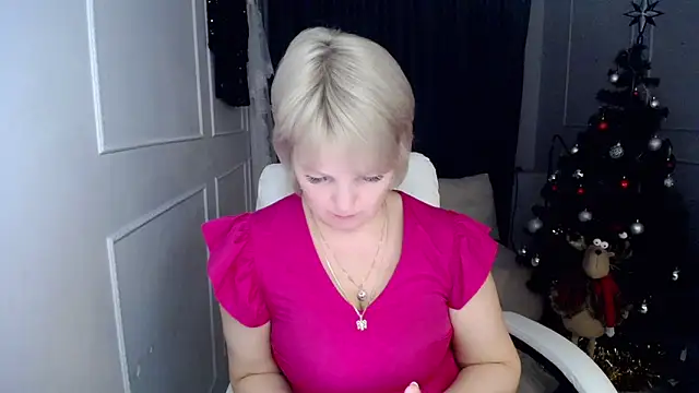 Juarnea online show from 01/27/25, 02:46