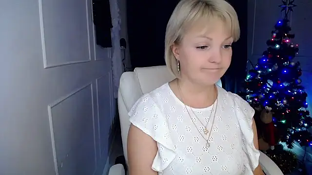 Juarnea online show from 01/28/25, 05:46