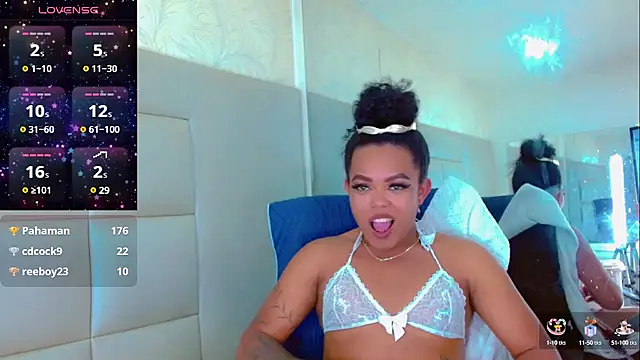 Snapshot of KayleighDreams_ chatting on 03/13/25, 12:35 KayleighDreams online show from 03/13/25, 12:35
