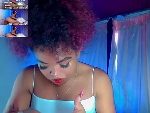 Snapshot of KayleighDreams_ chatting on 09/19/25, 03:34 KayleighDreams online show from 09/19/25, 03:34