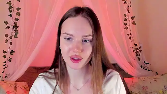 Snapshot of MishkaMe chatting on 01/12/25, 04:29 MishkaMe online show from 01/12/25, 04:29