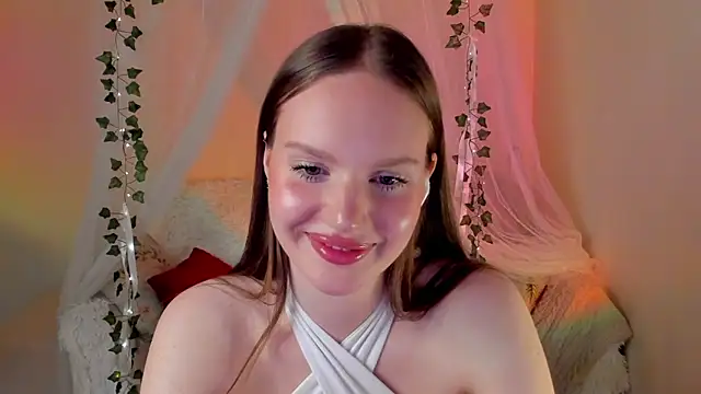 Snapshot of MishkaMe chatting on 03/20/25, 06:42 MishkaMe online show from 03/20/25, 06:42