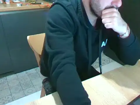 giorgakaci69 online show from 12/09/24, 12:01