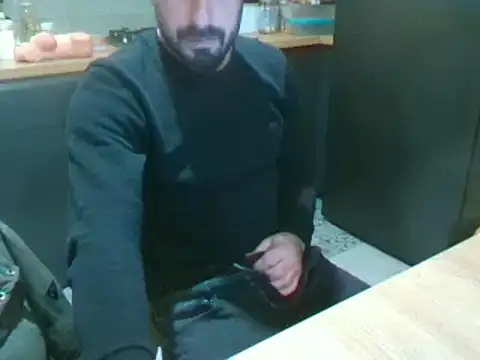 giorgakaci69 online show from 12/22/24, 05:32