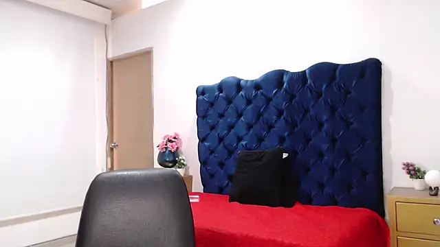 LoveAzuka  online show from 11/11/25, 02:50