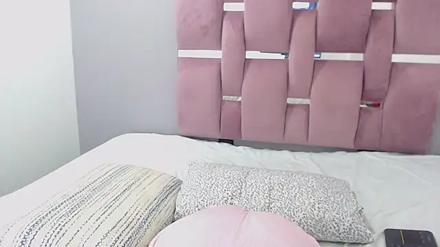 EmiliaKurt online show from 01/13/25, 08:37