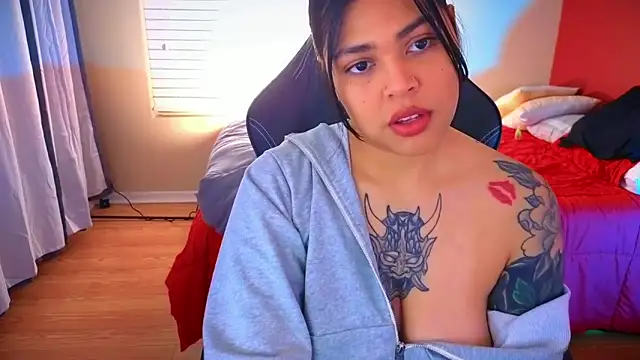 miacanela xo online show from 01/12/25, 01:11