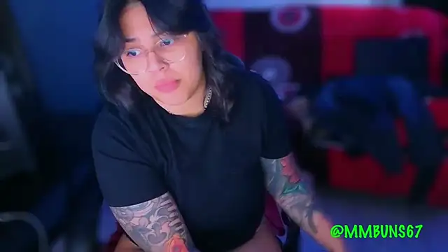 Snapshot of miacanela_xo chatting on 11/08/25, 01:50 miacanela xo online show from 11/08/25, 01:50