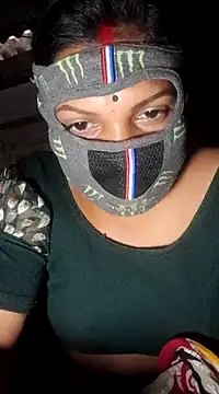 Snapshot of HotSexyBoudi chatting on 12/22/24, 09:00 HotSexyBoudi online show from 12/22/24, 09:00