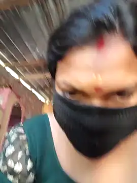 Snapshot of HotSexyBoudi chatting on 02/07/25, 08:44 HotSexyBoudi online show from 02/07/25, 08:44