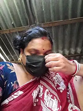 Snapshot of HotSexyBoudi chatting on 09/19/25, 09:43 HotSexyBoudi online show from 09/19/25, 09:43