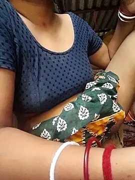 Snapshot of HotSexyBoudi chatting on 10/08/25, 08:34 HotSexyBoudi online show from 10/08/25, 08:34