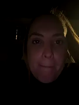 Snapshot of LiliMorganxxx chatting on 11/25/25, 10:10 LiliMorganxxx online show from 11/25/25, 10:10