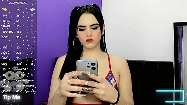 valentina princess  online show from 10/31/25, 09:21