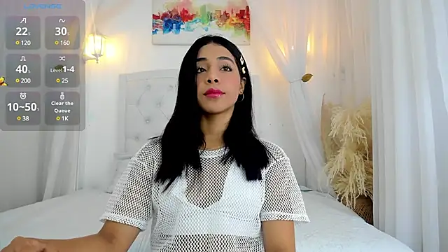Snapshot of aaryy_ chatting on 03/05/25, 04:24 aaryy online show from 03/05/25, 04:24